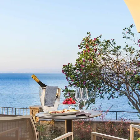 Cliffside Manor * סורנטו